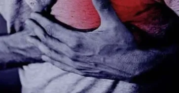 7 signes avant coureurs que votre corps peut envoyer avant une crise cardiaque 1.jpg